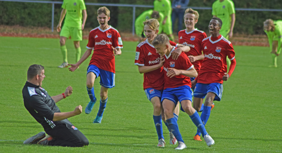 U17 dreht irres Spiel gegen Wiesbaden