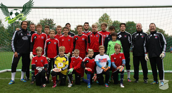 „Kick Off“ der Torwartakademie Haching