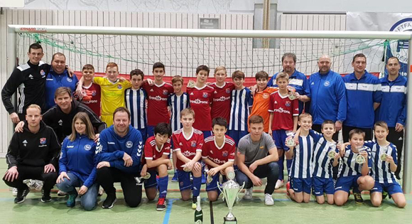 U13 gewinnt top-besetztes Turnier in Garching/Alz