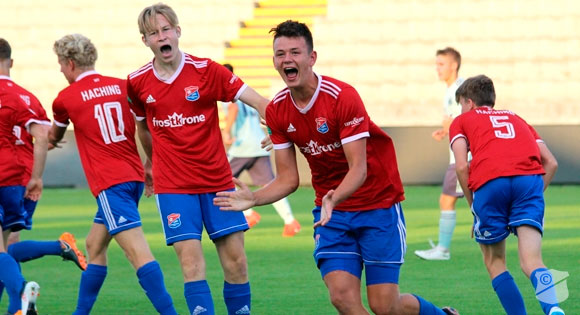U17 will im heimischen Sportpark punkten