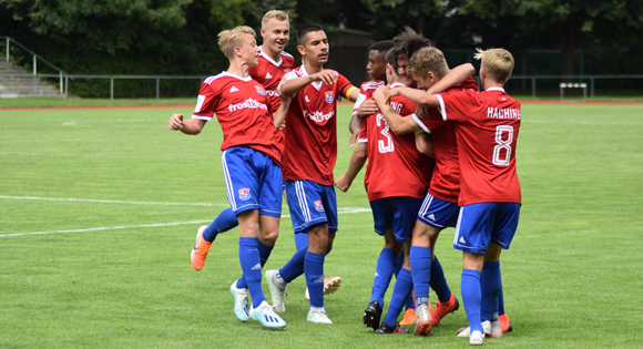 U17 gewinnt Heimspielauftakt gegen Karlsruhe